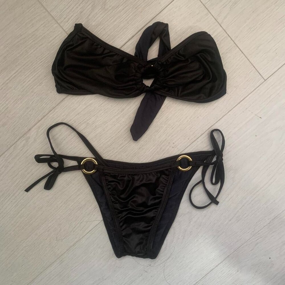 Black Bandeau bikini